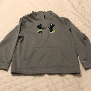 Under Armour boys sweatshirt